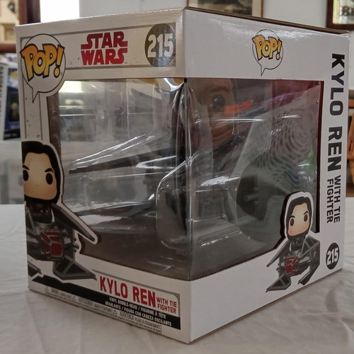 42 - Funko Pop/ bobble head Star Wars #215 Kylo Ren with tie fighter