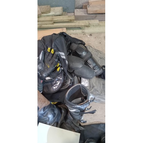 45 - Selection of motorbike boots size 8, 2 x size 5, gloves and more