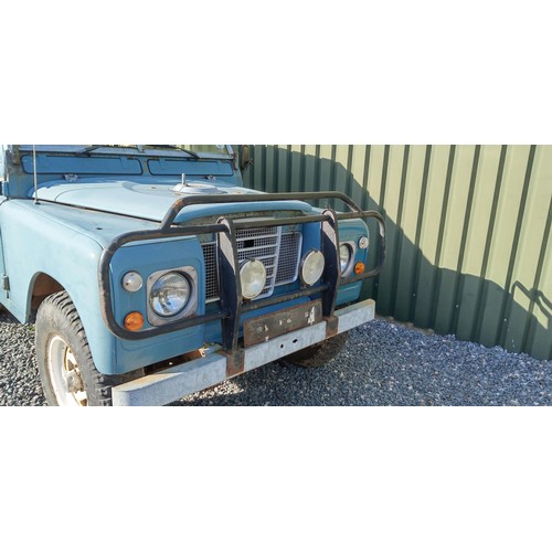 53 - Land Rover 1983 series 3 88