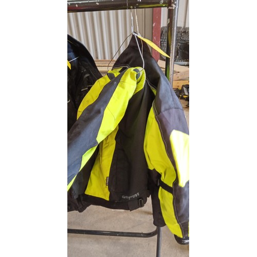 87 - Crane size L reflective motor bike jacket plus trousers