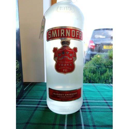 12 - Smirnoff Vodka 1 litre Bloody Smirnoff Spiced pepper flavour 37.5 Vol