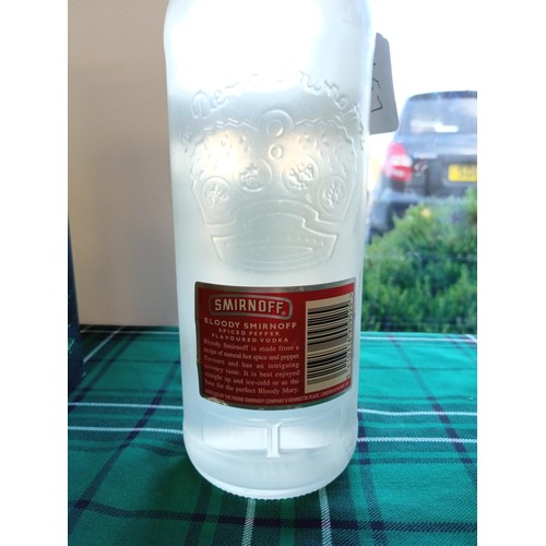 12 - Smirnoff Vodka 1 litre Bloody Smirnoff Spiced pepper flavour 37.5 Vol