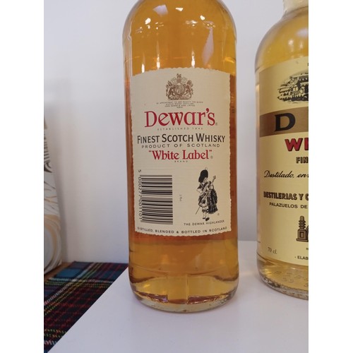 24 - 3 bottles of whisky Dewar's, White Label 75cl 43.5 vol, DYC whisky Fino blended 70 cl 40 vol & Alway... 