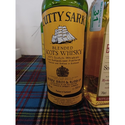 31 - Cutty Sark blended Scots whisky 40 vol 700ml export & Hankay Bannister scotch whisky 70cl 40 vol