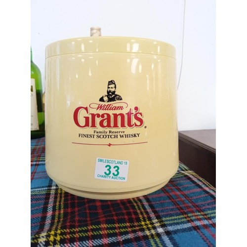 33 - William Grants bar ice bucket