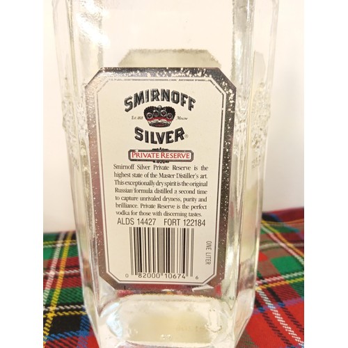 44 - Smirnoff silver vodka 1L 45.2 vol