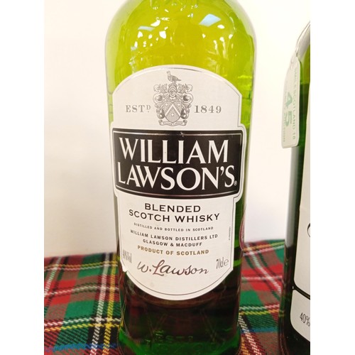 45 - 2 Bottles of whisky William Lawson's blended scotch whisky 40 vol 70cl & William Lawson's finest ble... 