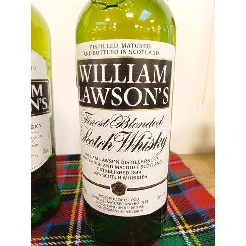 45 - 2 Bottles of whisky William Lawson's blended scotch whisky 40 vol 70cl & William Lawson's finest ble... 