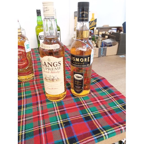 51 - Langs Supreme scotch whisky 40 vol 70cl & Lismore finest scotch whisky 40 vol 70cl