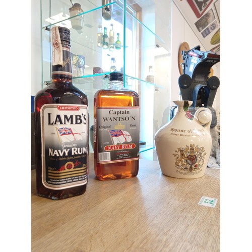 52 - Lamb' Navy Rum imported 1L 43 vol, Captain Wantso'n original rum 1L 35 vol & House of Peers decanter... 