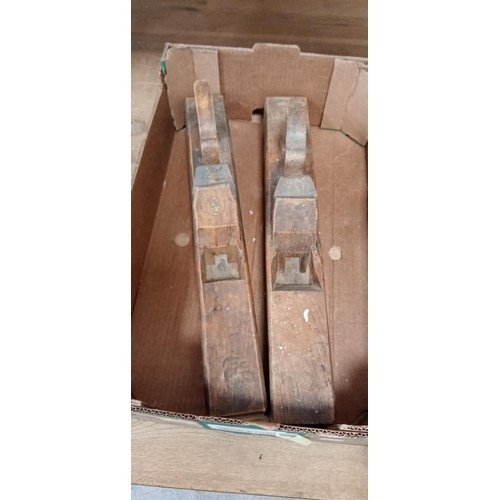 85 - 2 Vintage wood planers