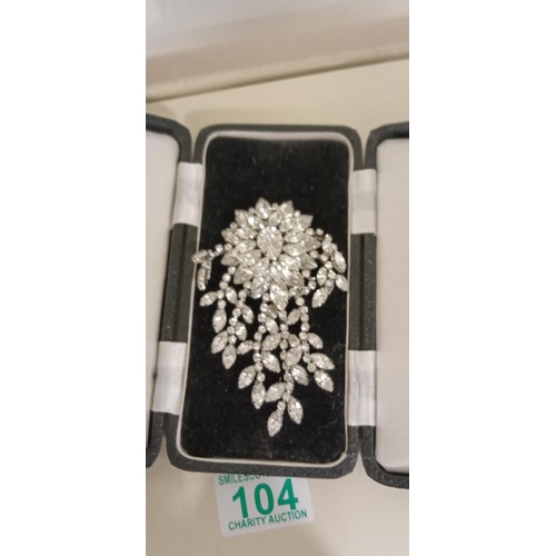 104 - Large rhinestone brooch in case