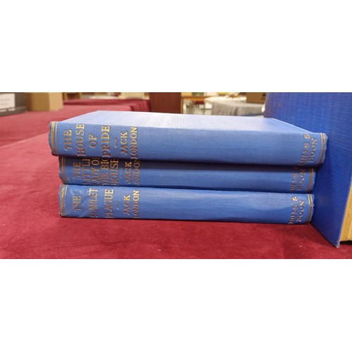 120 - Mills & Boon 16 volumes by Jack London in mainly blue cloth and gilt lettering to spine, dates circa... 