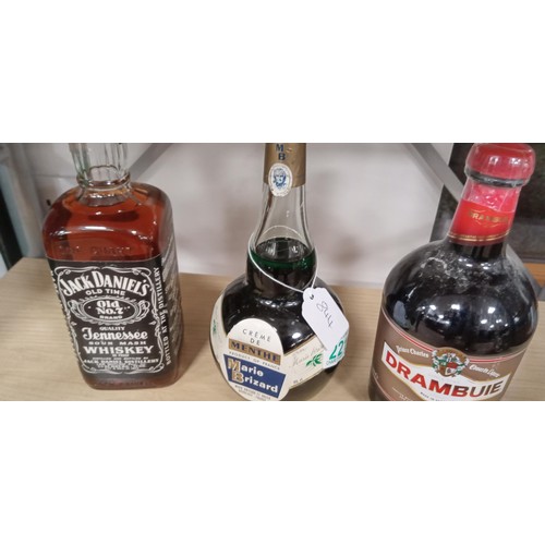 221 - Vintage bottle of Jack Daniels 1 quart, Creme de Menthe & Drambuie