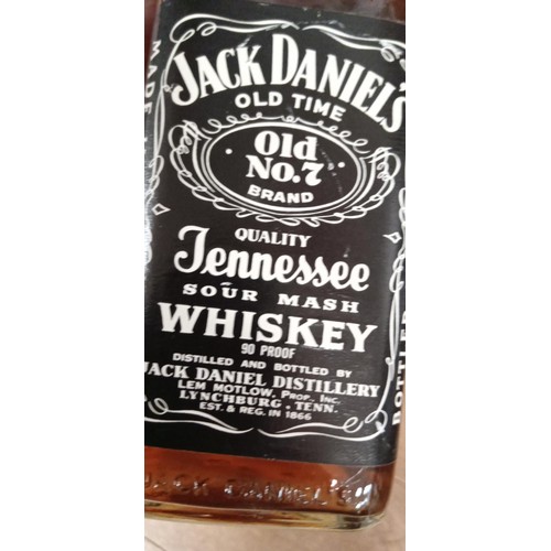 221 - Vintage bottle of Jack Daniels 1 quart, Creme de Menthe & Drambuie