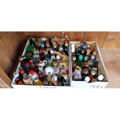 253 - Selection of miniatures to include liqueurs etc