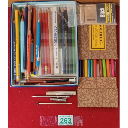 263 - Selection of vintage pencils