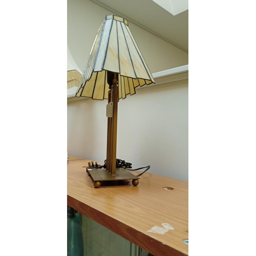 110 - Tiffany style modern lamp