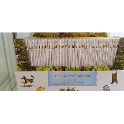 114 - Box set of Winnie the Pooh the complete collection