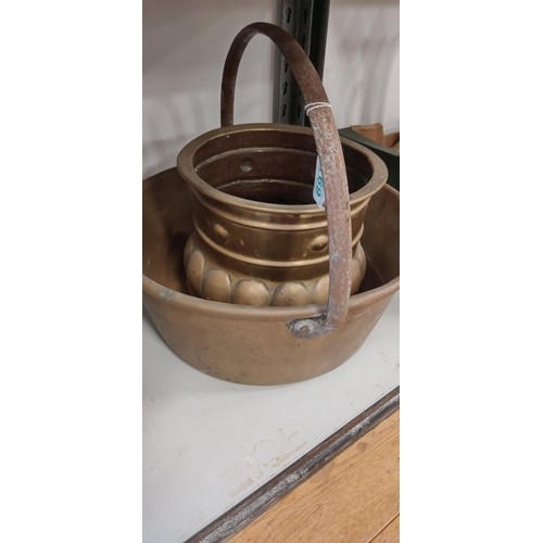 169 - Brass berry pan plus brass planter