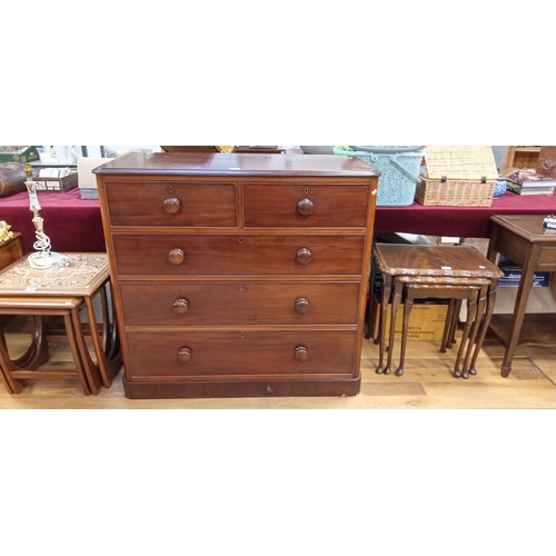 283 - 2 over 3 chest of drawers