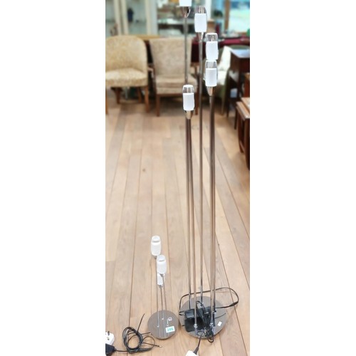 286 - Modern floor lamp plus matching table lamp