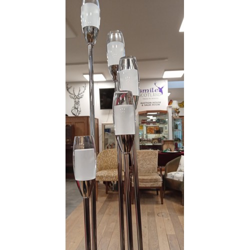 286 - Modern floor lamp plus matching table lamp