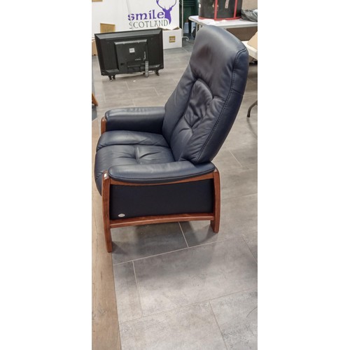 340 - Very dark blue Leather German Himolla 3-piece suite plus foot stool with 2 recliners