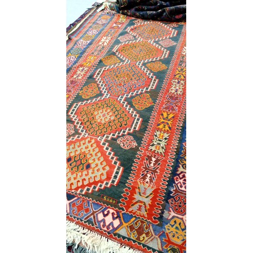 57 - Handmade Azerbaijan rug Kilim/ flat weave 1955 black field with red medallions slight damage 290cm x... 