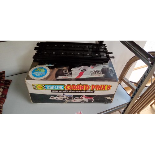 138 - Scalextric Grand Prix 8 with extra track