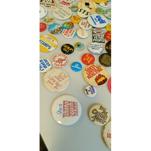 24 - Selection of vintage badges on places and slogans mainly