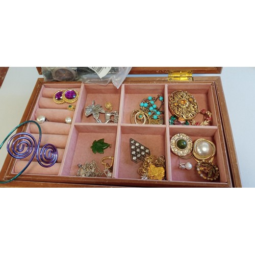 36 - Wooden jewellery box with what appears to be costume jewellery