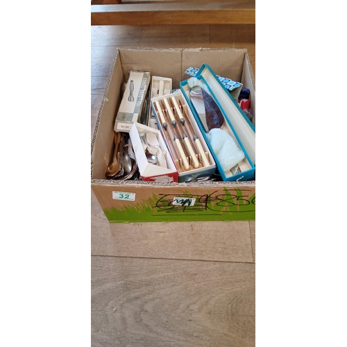 32 - Box of vintage cutlery