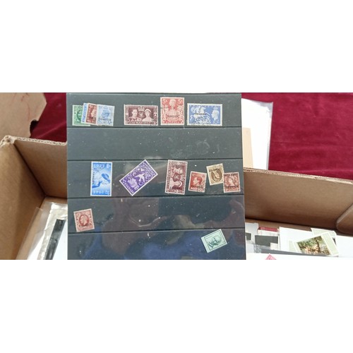 197 - Selection of collectable stamps