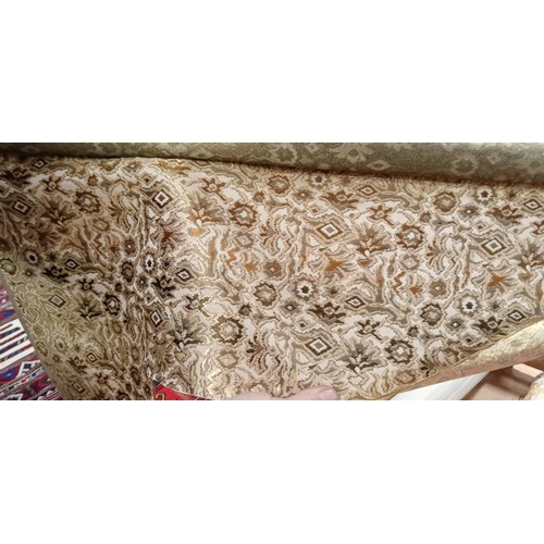 209 - 5 roll ends Oriental style fabric