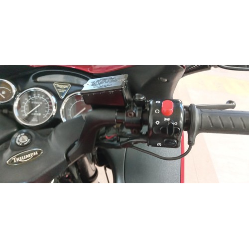 9 - Triumph Trophy 1200 motorcycle, factory panniers, full Triumph service history, 27,000 miles full MO... 