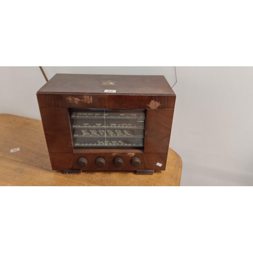 59 - His Masters Voice (HMV) valve radio