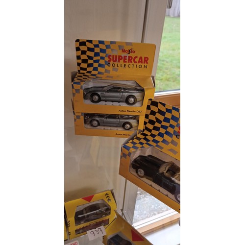 106 - 6 Maisto super cars in original boxes