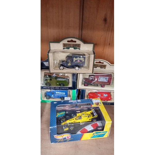 175 - Selection of collectable toy cars