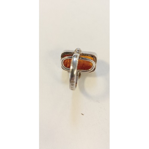 21 - Vintage amber & silver hallmarked ring size N approx