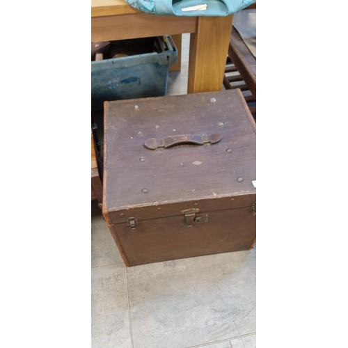 342 - Vintage travelling chest