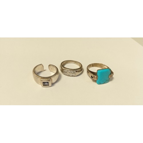 81 - 3 925 stamped mens rings with stones 26g approx