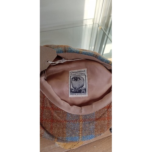 143 - Glen Almond tweed Company Perth vintage flat cap