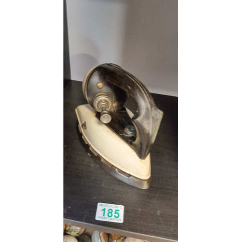 185 - Vintage Tilley paraffin iron model D N 250