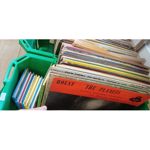 231 - Vintage records and books