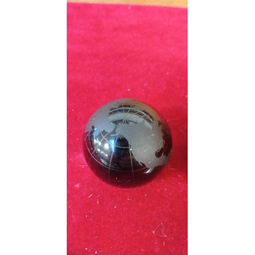 263 - Gem stone mini globe plus 2 glass black globes