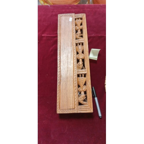 363 - Oriental Mancala board and pebbles game