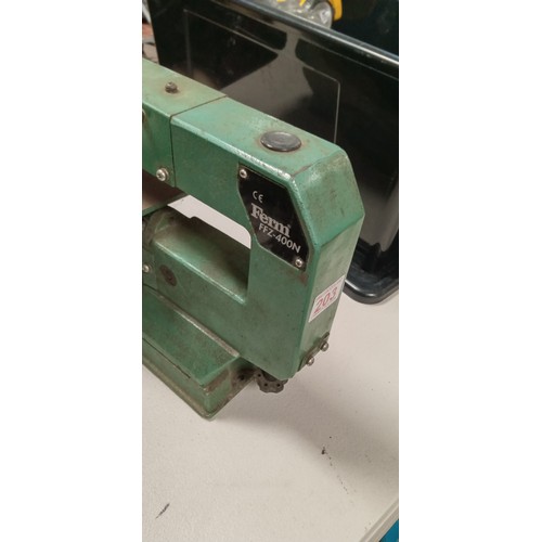 203 - 240V Ferm scroll saw