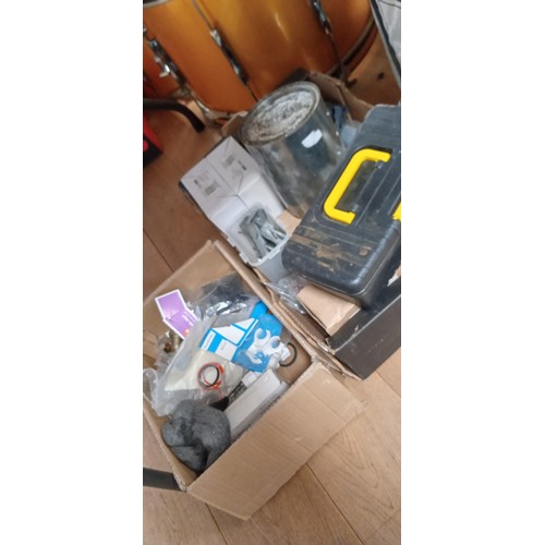 206 - Selection of Makita tools, tile cutters and fixings