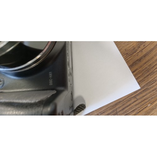 3 - Sony Optical zoom 20x DSC-HX1 2.8-5.2/5.0-100.0 camera with Sony case